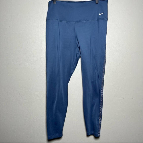 Nike One Women's Therma-FIT Diffused Blue HW 7/8 Leggings XXL Gym Winter Outdoor - Picture 2 of 14